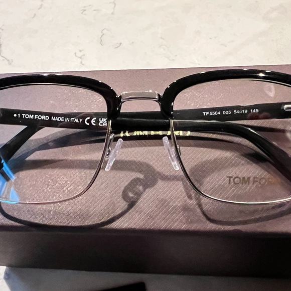 Brand new Tom Ford eye glasses. - Picture 2 of 4